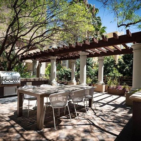 Woodland Hills Luxury Apt 2 Bed Ca Los Angeles Dış mekan fotoğraf