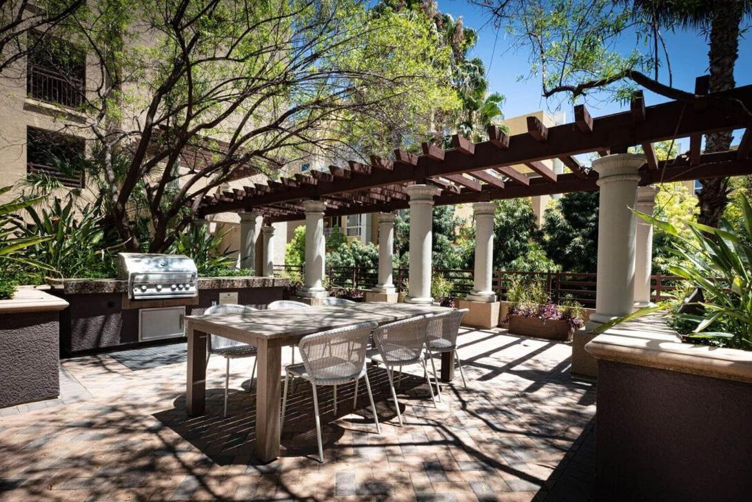 Woodland Hills Luxury Apt 2 Bed Ca Los Angeles Dış mekan fotoğraf